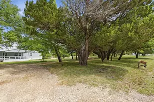 679 County Rd 1304, Morgan, TX 76671 - Photo 24
