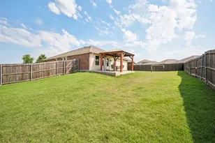 900 Sapphire Dr, Princeton, TX 75407 - Photo 18