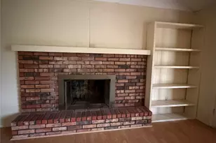 2904 Steve Dr, Hurst, TX 76054 - Photo 6