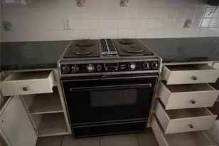 2904 Steve Dr, Hurst, TX 76054 - Photo 10