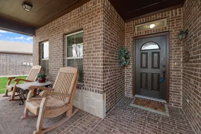 11021 Erinmoor Trail, Fort Worth, TX 76052 - Photo 4