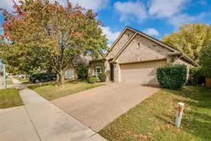 9312 Ponderosa Trail, Irving, TX 75063 - Photo 2