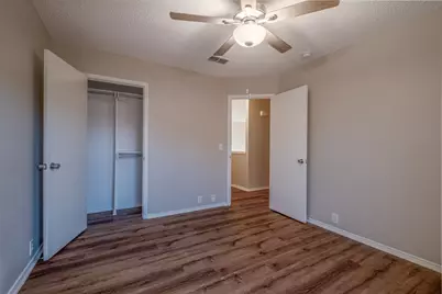 322 Thousand Oaks Drive, Lake Dallas, TX 75065 - Photo 32