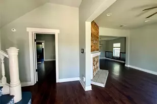 619 Wood, Royse City, TX 75189 - Photo 2