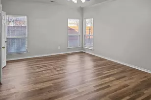 8001 Twin Oaks Dr, McKinney, TX 75070 - Photo 6