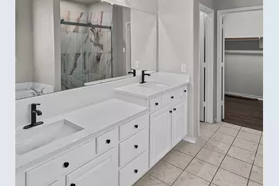 8001 Twin Oaks Drive, McKinney, TX 75070 - Photo 8