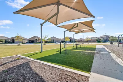 15713 Euston Terrace, Fort Worth, TX 76247 - Photo 32