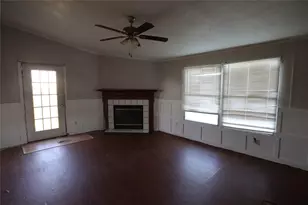 1437 W Loop 254, Ranger, TX 76470 - Photo 10