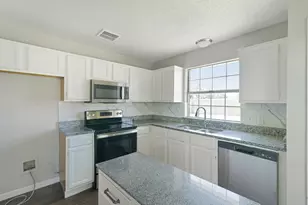 1019 Danforth Ct, Arlington, TX 76017 - Photo 16