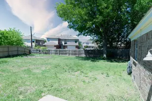 1019 Danforth Ct, Arlington, TX 76017 - Photo 34