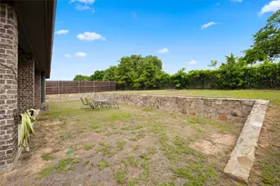 2501 Bunker Hill Dr, Burleson, TX 76028 - Photo 32
