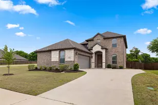 2501 Bunker Hill Dr, Burleson, TX 76028 - Photo 1