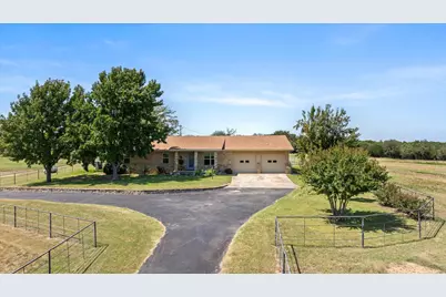 17305 N US Highway 281, Hico, TX 76457 - Photo 2