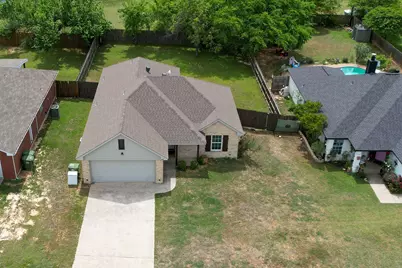 502 Railey Cove, Springtown, TX 76082 - Photo 4
