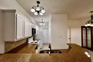 4800 W Lovers Ln, Dallas, TX 75209 - Photo 4