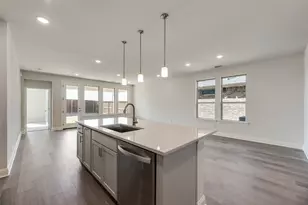 173 Ashbrook St, Little Elm, TX 75068 - Photo 2