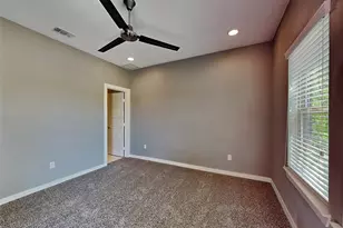 1553 Fiji St, Dallas, TX 75203 - Photo 8