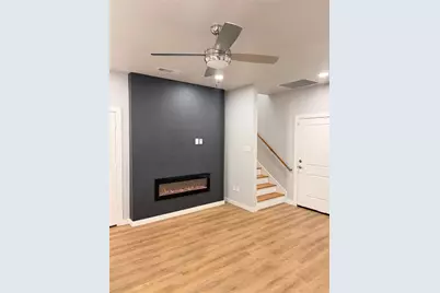 1652 Hudspeth Avenue, Dallas, TX 75216 - Photo 2