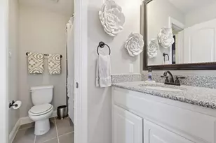 4001 Silk Vine Ct, Roanoke, TX 76262 - Photo 22