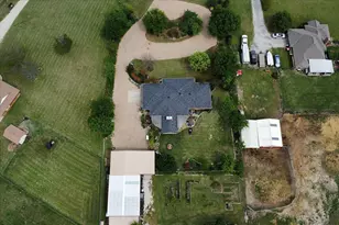 8463 Crest View Rd, Sanger, TX 76266 - Photo 36