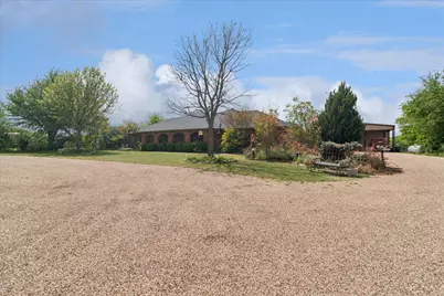 8463 Crestview Road, Sanger, TX 76266 - Photo 26