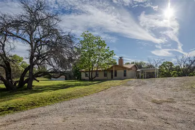 813 County Road 3680, Paradise, TX 76073 - Photo 28