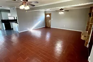 813 Co Rd 3680, Paradise, TX 76073 - Photo 8