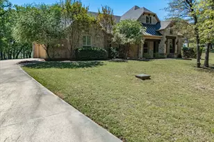 104 Lariat Ct, Azle, TX 76020 - Photo 2