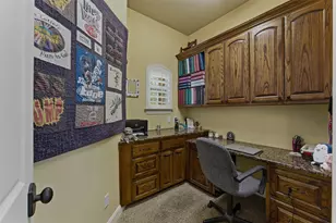 104 Lariat Ct, Azle, TX 76020 - Photo 28