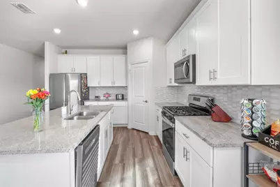 3505 Kingsview Drive, Denton, TX 76207 - Photo 18