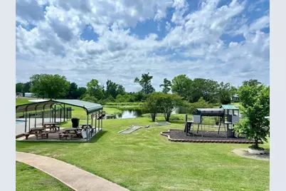 395 Holiday Village Drive, Quitman, TX 75783 - Photo 14