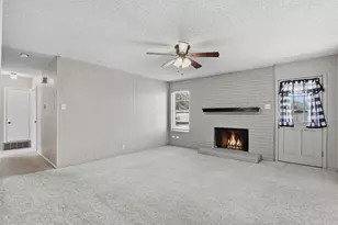 2026 Pebblecreek Dr, Cleburne, TX 76033 - Photo 4