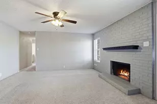 2026 Pebblecreek Dr, Cleburne, TX 76033 - Photo 6
