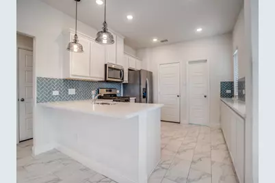 229 Town Park Avenue, Princeton, TX 75407 - Photo 10