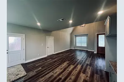 2305 Bourland Street, Greenville, TX 75401 - Photo 6