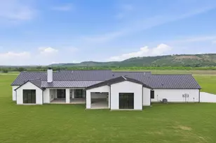 220 Cavalier Ct, Strawn, TX 76475 - Photo 36