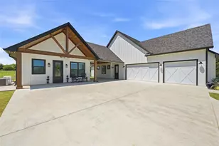 1726 Co Rd 1255, Savoy, TX 75479 - Photo 4