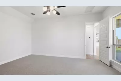 8425 Donaho Trail, McKinney, TX 75071 - Photo 14