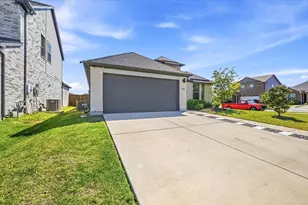 3443 Flatiron Dr, Royse City, TX 75189 - Photo 2