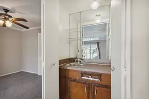 7918 Royal Ln, Dallas, TX 75230 - Photo 8