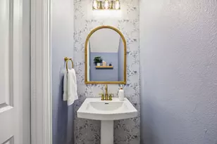 1467 Perrin Ln., Farmers Branch, TX 75234 - Photo 10