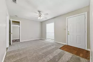 317 12th St, Grand Prairie, TX 75051 - Photo 8