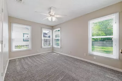 317 12th Street, Grand Prairie, TX 75051 - Photo 24