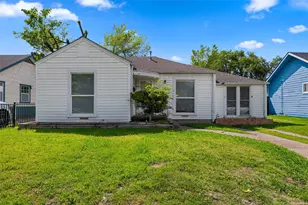 317 12th St, Grand Prairie, TX 75051 - Photo 2