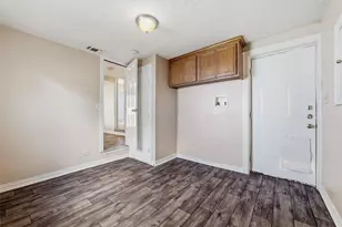 317 12th St, Grand Prairie, TX 75051 - Photo 28