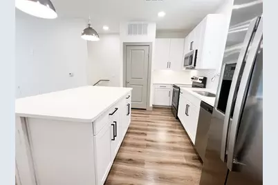 4020 McEwen Road #8105, Farmers Branch, TX 75244 - Photo 4