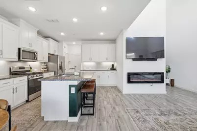 2737 Majesty Drive, Little Elm, TX 75068 - Photo 8