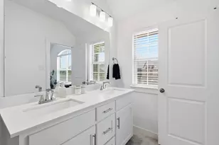 2737 Majesty Dr, Little Elm, TX 75068 - Photo 22