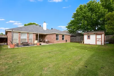 943 Morgan Drive, Burleson, TX 76028 - Photo 24