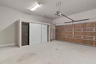 2317 Chrystal Dr, Carrollton, TX 75006 - Photo 12